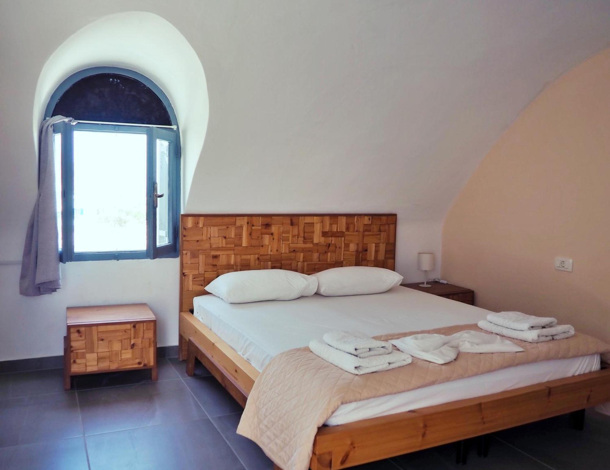 Leon Lux Apartments Периволос Экстерьер фото