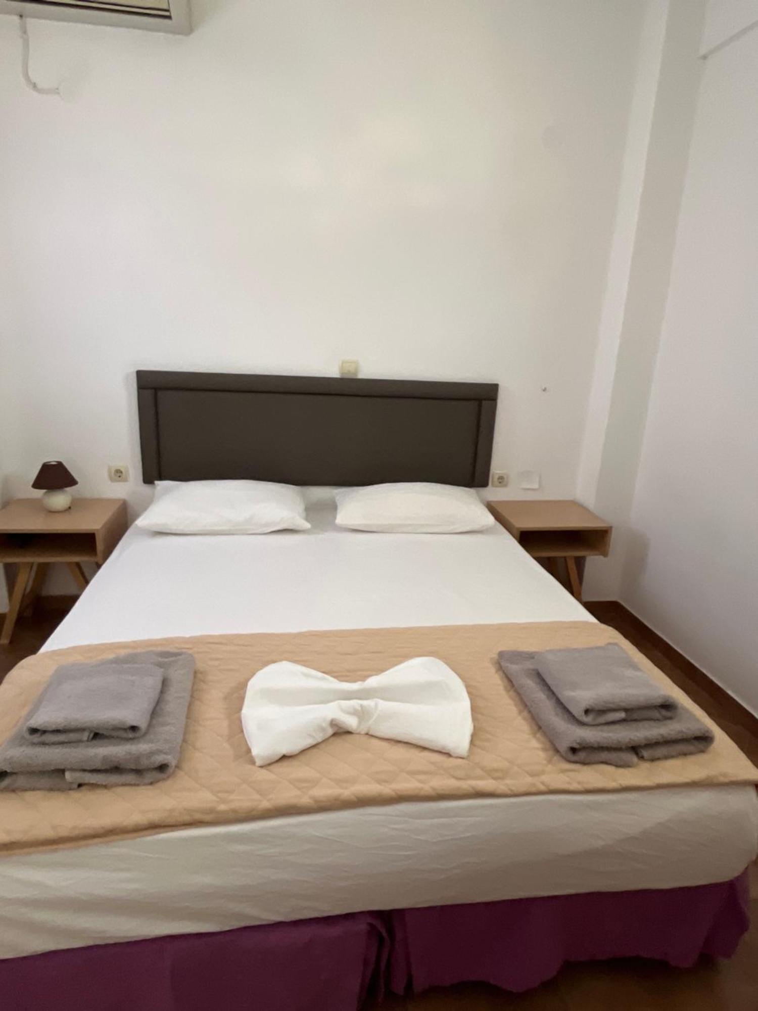 Leon Lux Apartments Периволос Экстерьер фото